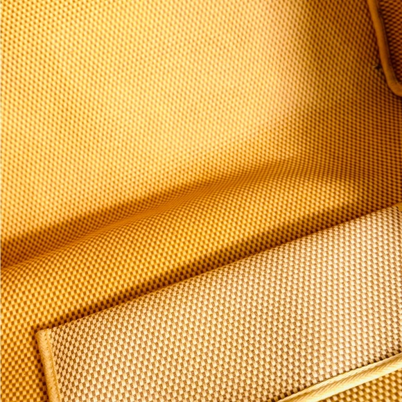 Hermes Tan and Cream Satchel with Leather Trim. Professionally cleaned. Authenti - Picture 10 of 10